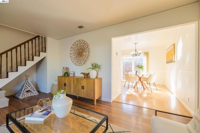 4861 SAGINAW CIR, Pleasanton, CA 94588