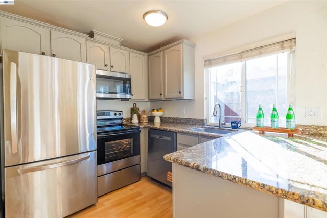 4861 SAGINAW CIR, Pleasanton, CA 94588
