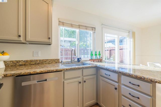 4861 SAGINAW CIR, Pleasanton, CA 94588