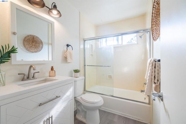 4861 SAGINAW CIR, Pleasanton, CA 94588