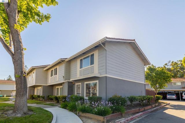 4861 SAGINAW CIR, Pleasanton, CA 94588