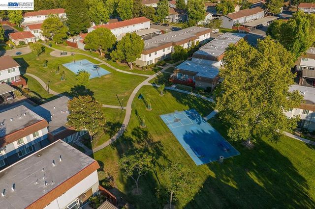 4861 SAGINAW CIR, Pleasanton, CA 94588