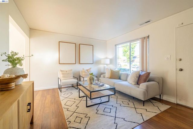4861 SAGINAW CIR, Pleasanton, CA 94588