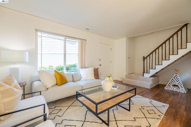 4861 SAGINAW CIR, Pleasanton, CA 94588