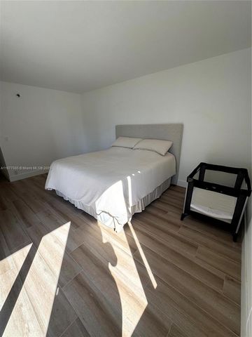520 Brickell Key Dr A913, Miami, FL 33131