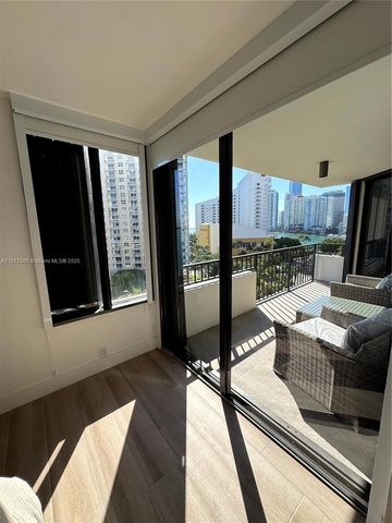 520 Brickell Key Dr A913, Miami, FL 33131
