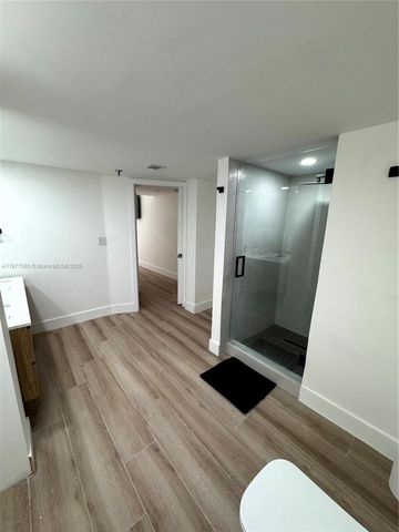 520 Brickell Key Dr A913, Miami, FL 33131