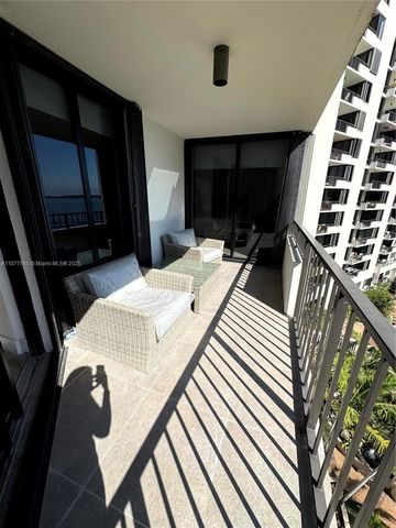 520 Brickell Key Dr A913, Miami, FL 33131