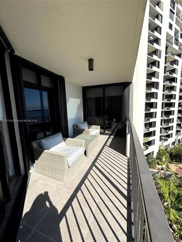 520 Brickell Key Dr A913, Miami, FL 33131