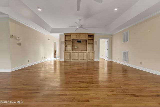 240 Drake Landing, New Bern, NC 28560