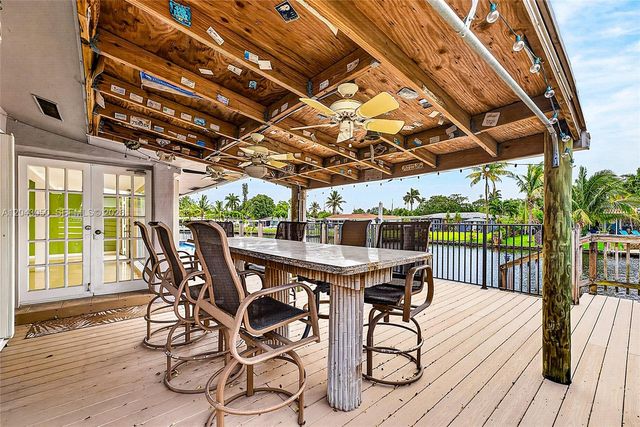 2832 NW 10th Ave, Wilton Manors, FL 33311