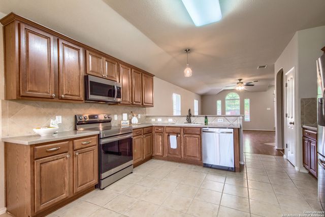 25614 TEXAS ASH, San Antonio, TX 78261