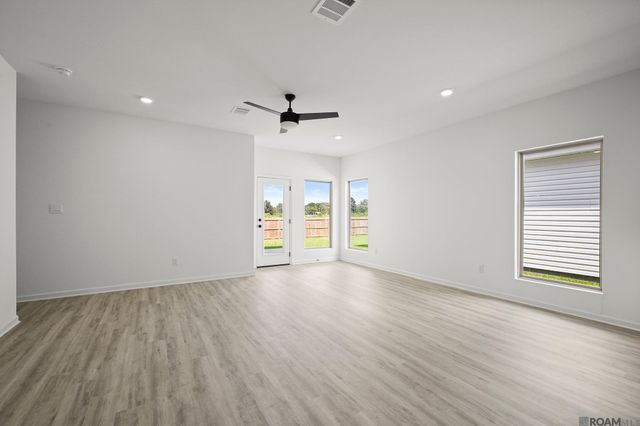 901 Ryan Avenue, Baker, LA 70714