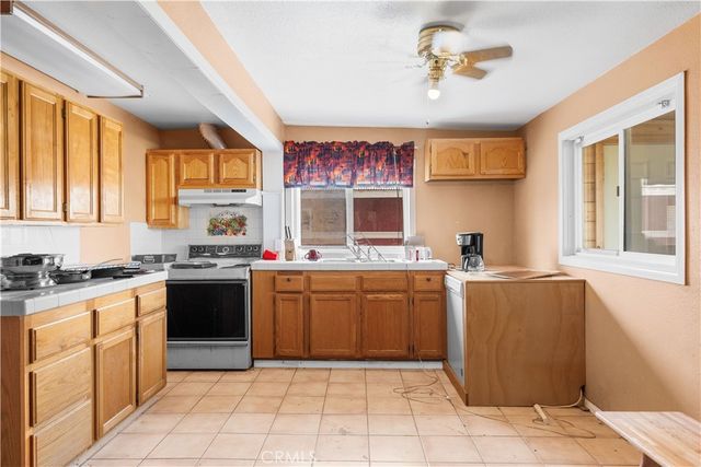 14433 Roy Rogers Ranch, Oro Grande, CA 92368