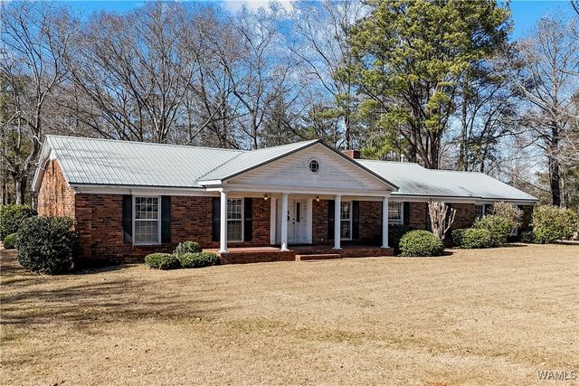 493 2nd N, Centreville, AL 35042