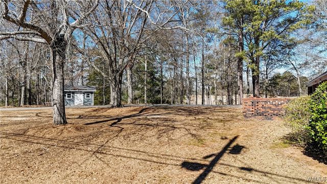493 2nd N, Centreville, AL 35042