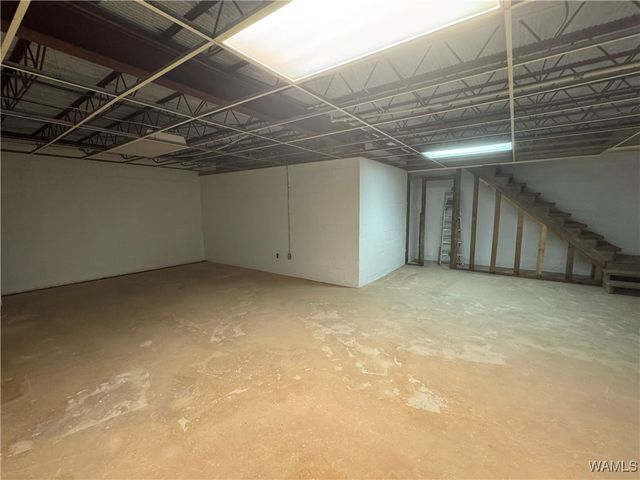 493 2nd N, Centreville, AL 35042