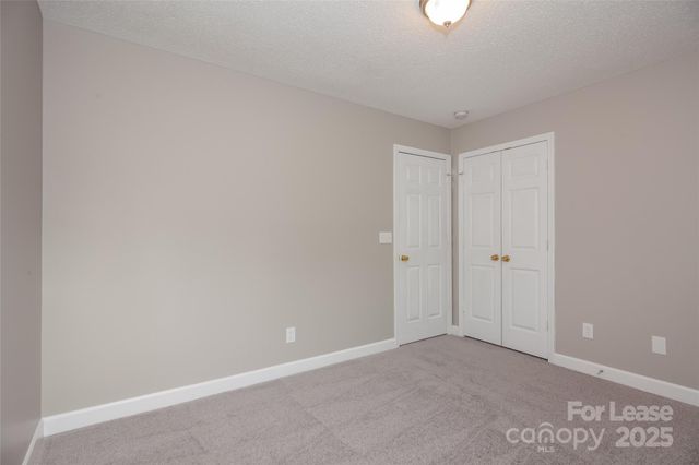 9209 Simonton Drive, Charlotte, NC 28269