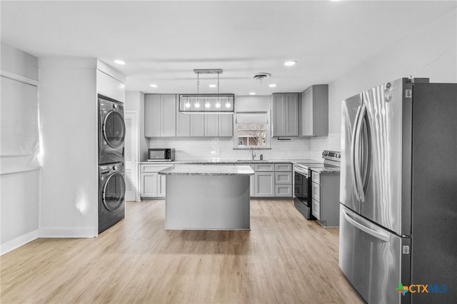 3109 N Main Street, Victoria, TX 77901