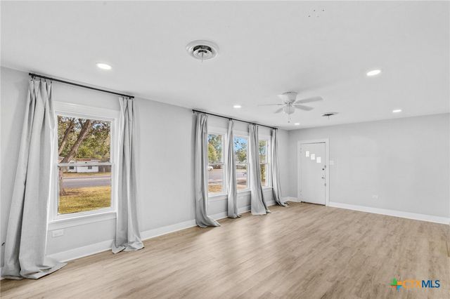 3109 N Main Street, Victoria, TX 77901