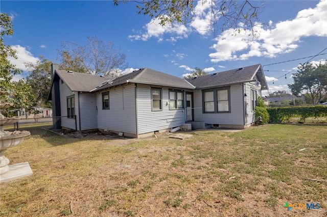3109 N Main Street, Victoria, TX 77901