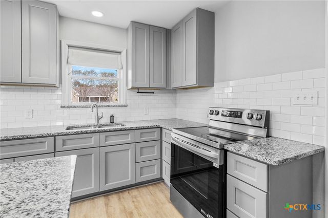 3109 N Main Street, Victoria, TX 77901