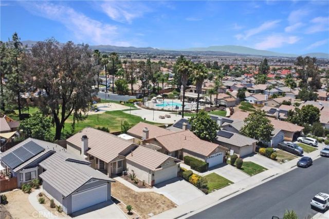 27827 Cannon Drive, Menifee, CA 92585