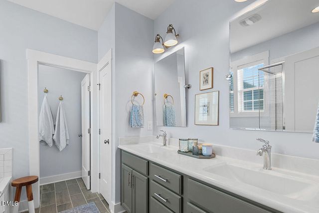 80 Landover Circle, Chapel Hill, NC 27516