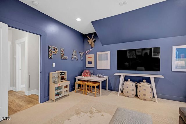 80 Landover Circle, Chapel Hill, NC 27516