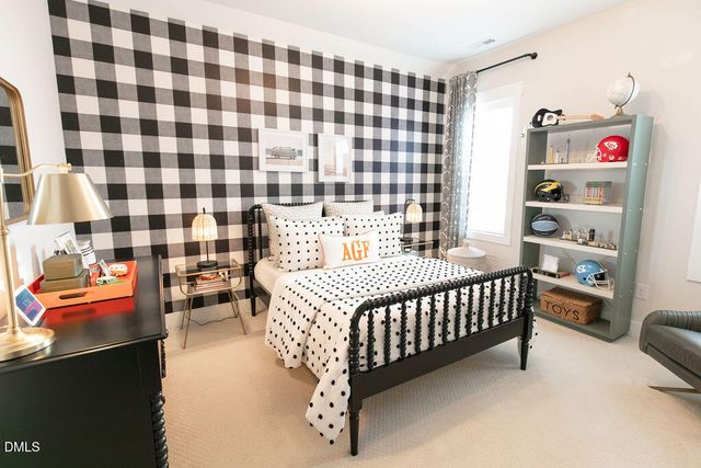 80 Landover Circle, Chapel Hill, NC 27516