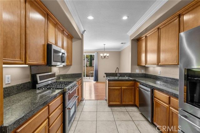 9447 Hendrix, North Hills (los Angeles), CA 91343