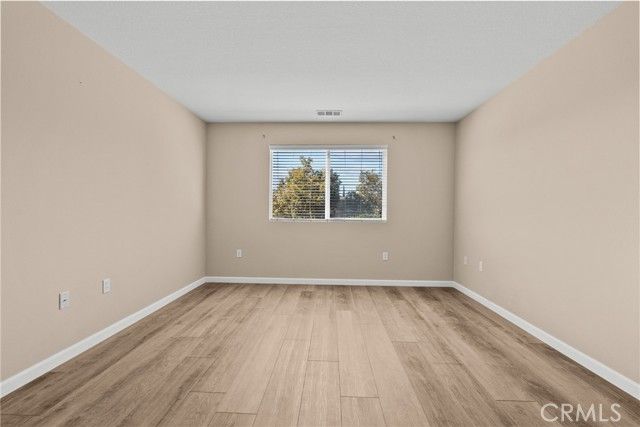 9447 Hendrix, North Hills (los Angeles), CA 91343