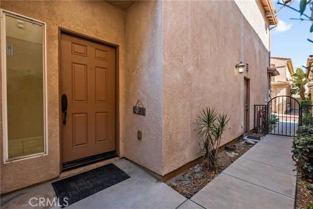 9447 Hendrix, North Hills (los Angeles), CA 91343