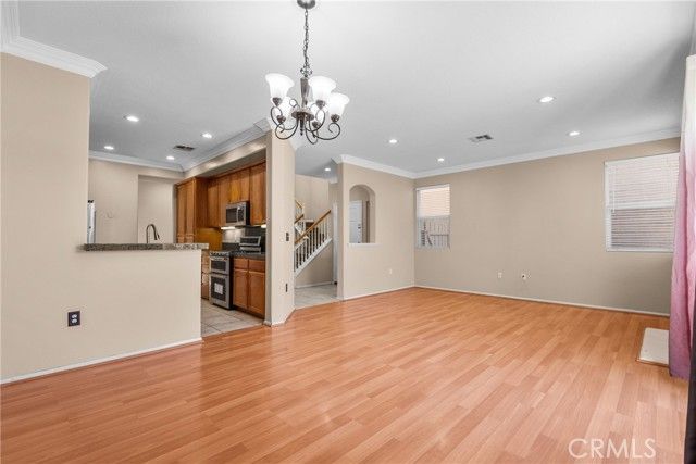 9447 Hendrix, North Hills (los Angeles), CA 91343