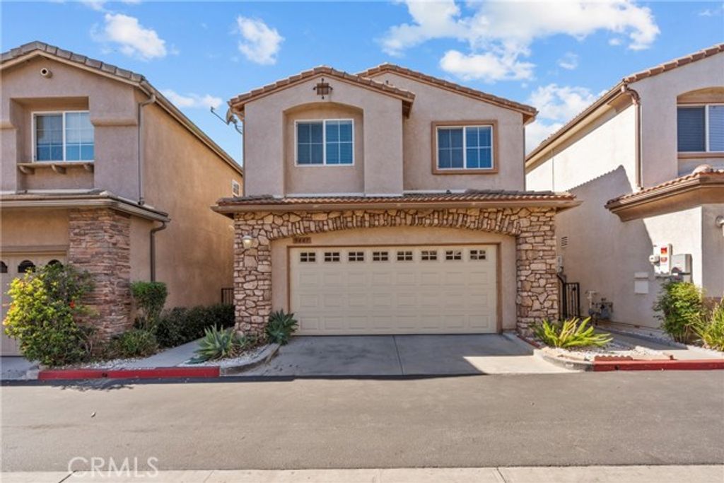 9447 Hendrix, North Hills (los Angeles), CA 91343