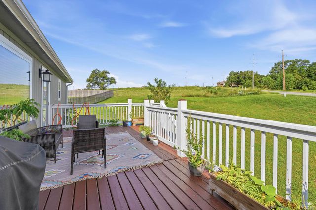 8867 Regina Lane, Manhattan, KS 66502