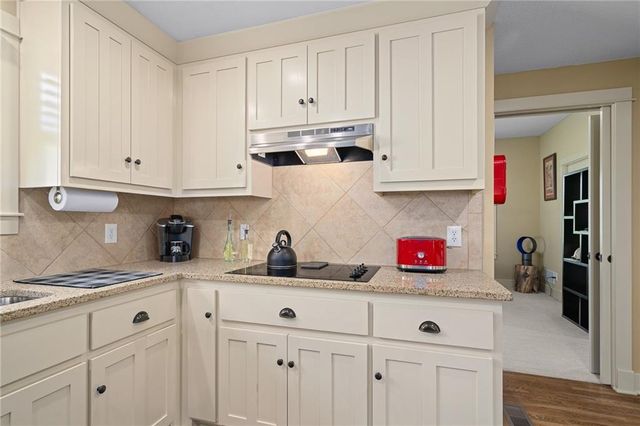 200 Rock Bridge Parkway, Excelsior Springs, MO 64024