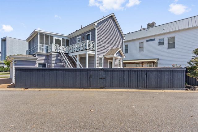 79 HARBOR VILLAGE DR, Memphis, TN 38103