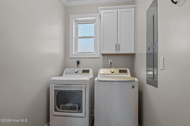 10522 Island Circle, Emerald Isle, NC 28594