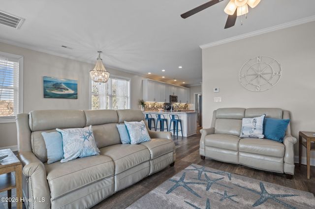 10522 Island Circle, Emerald Isle, NC 28594