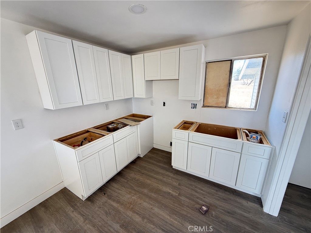 Image 6 of property listing at 11744 Wagon Wheel, Victorville, CA 92392