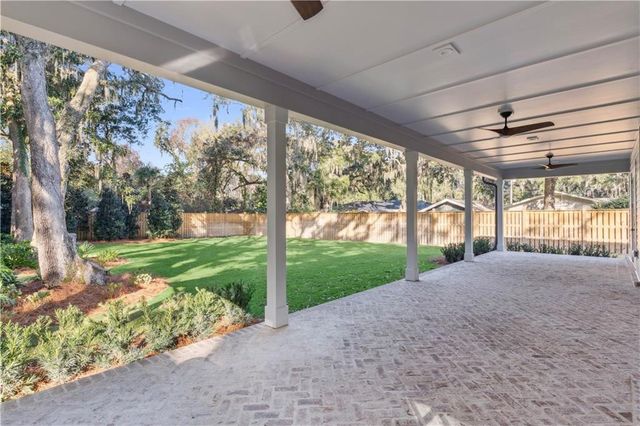 122 Red Bird Lane, St. Simons Island, GA 31522