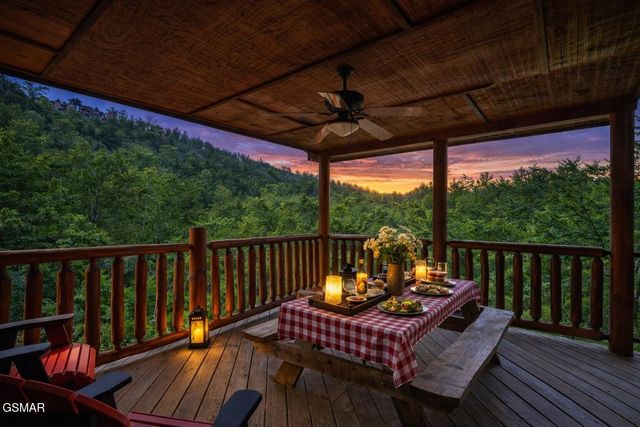 1503 Turkey Trot Way, Sevierville, TN 37876