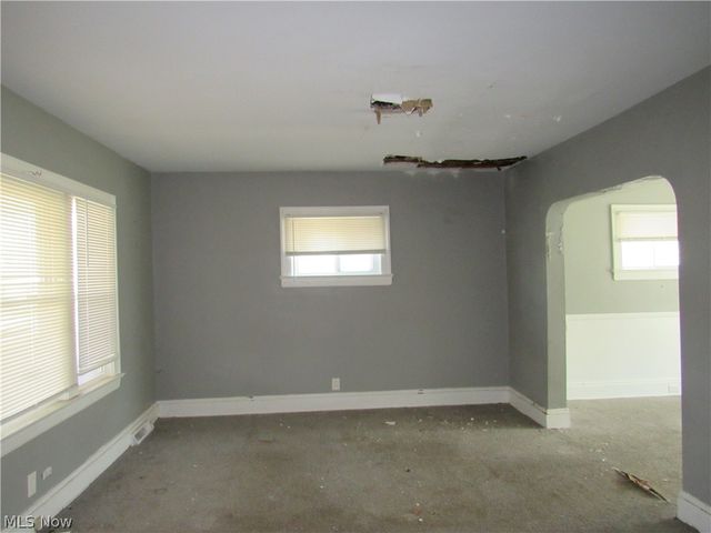 13208 Maplerow Avenue, Garfield Heights, OH 44105