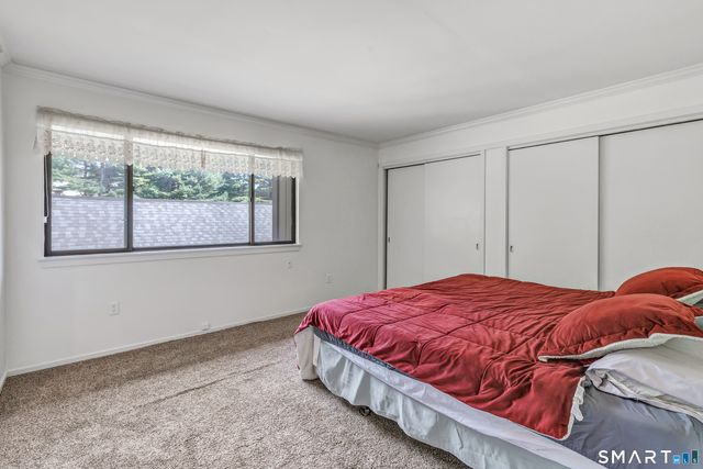 85 Viscount Drive 2E, Milford, CT 06460