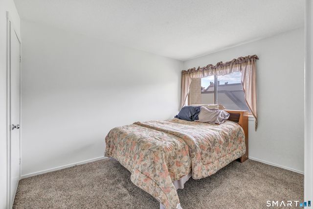 85 Viscount Drive 2E, Milford, CT 06460