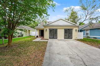 5865 MEADOWPARK PL, Lithia, FL 33547