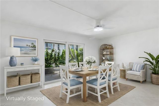 233 Palm DR 233-1, Naples, FL 34112