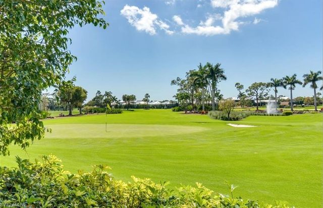 233 Palm DR 233-1, Naples, FL 34112