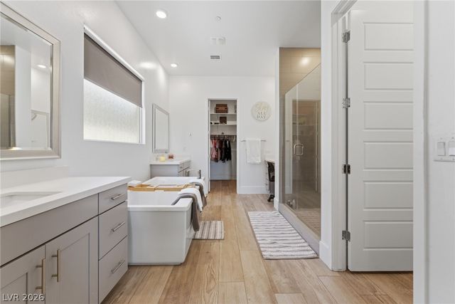 5241 Brayden Court, Las Vegas, NV 89131